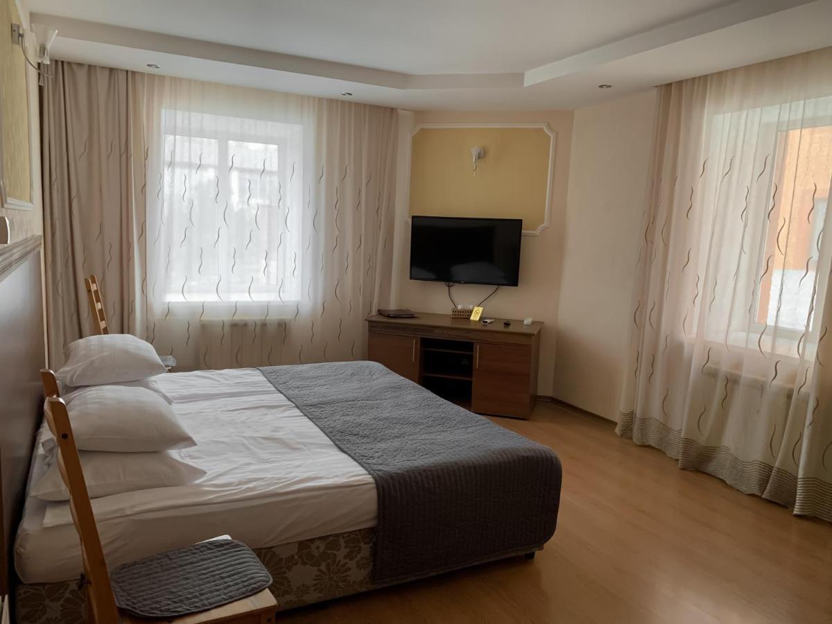 בורובויה Hotel Gloria Standard מראה חיצוני תמונה